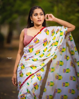 Rashmi Gautam Photos - 1 of 7