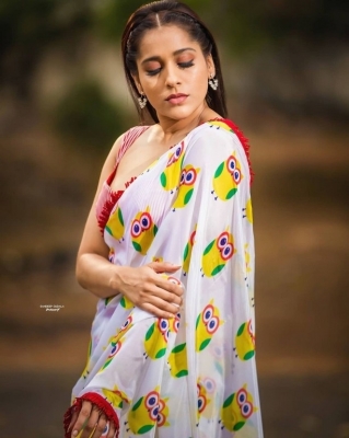 Rashmi Gautam Photos - 4 of 7