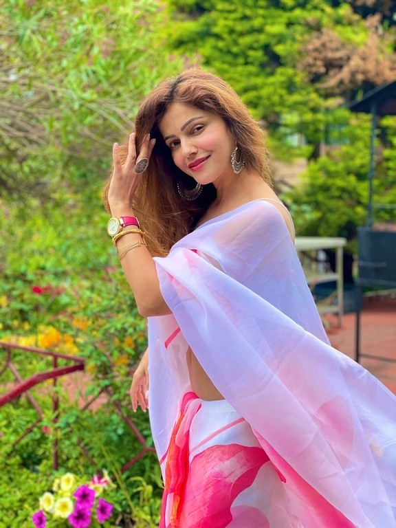 Rubina Dilaik Photos - 1 / 3 photos