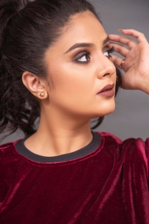 Sreemukhi﻿ Photos - 1 / 5 photos