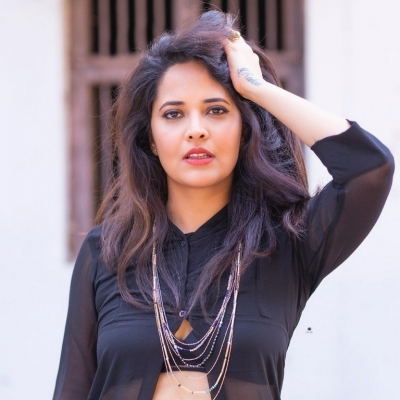 Anasuya Bharadwaj Photos - 4 of 7