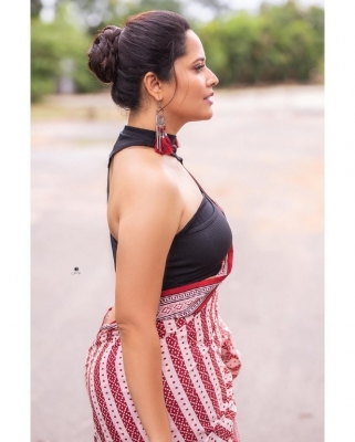 Anasuya Bharadwaj Photos - 2 of 7