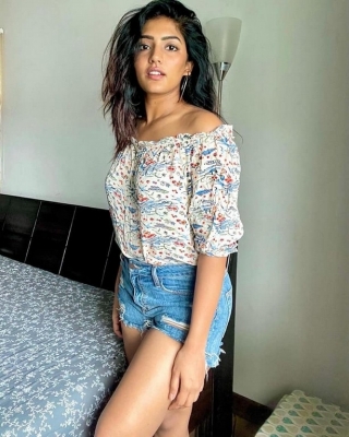 Eesha Rebba Photos - 2 of 4