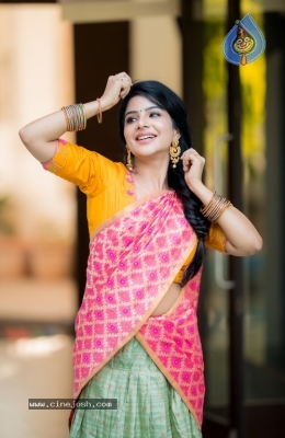 Pavithralakshmi Photoshoot - 3 of 18