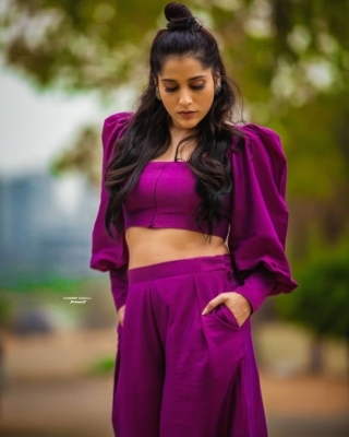 Rashmi Gautam Photos - 5 of 10