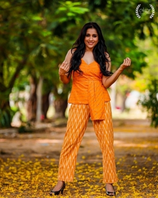 Rashmi Gautam Photos - 4 of 6