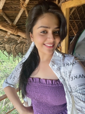 Sreemukhi Photos - 2 of 10