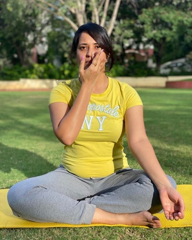 Anasuya Yoga day Special - 2 / 3 photos