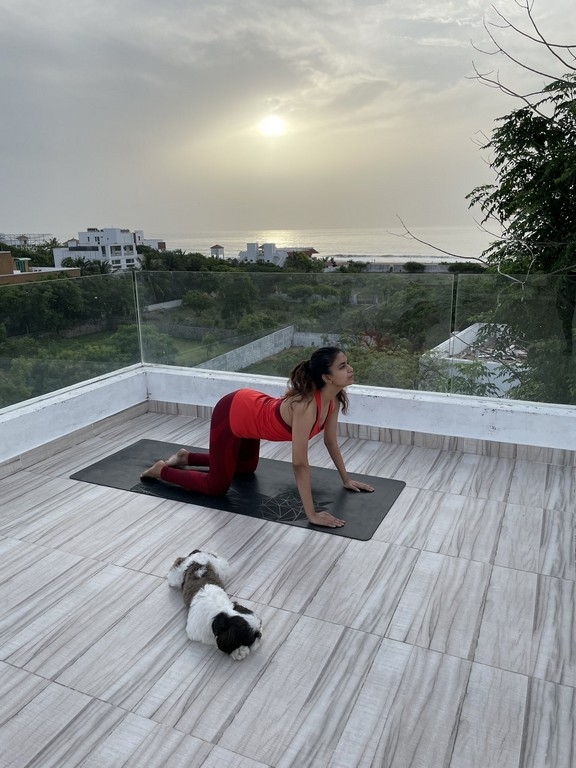 Keerthy Suresh Doing YOga - 3 / 4 photos