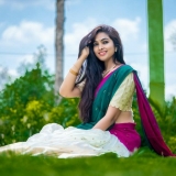 Divi Vadthya Photos