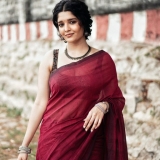 Ritika Singh Photos