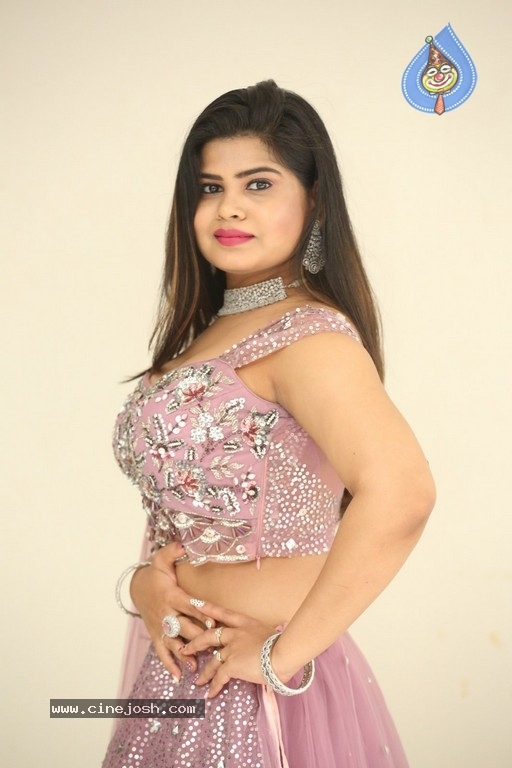 Alekhya Photos - 2 / 13 photos