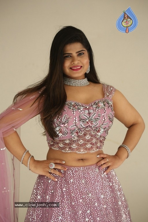 Alekhya Photos - 12 / 13 photos