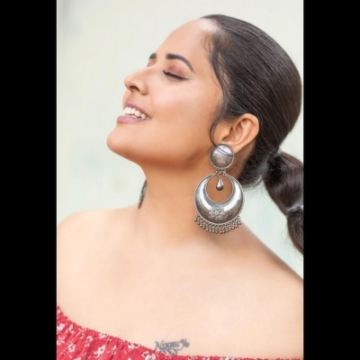 Anasuya Bharadwaj Photos - 4 of 7