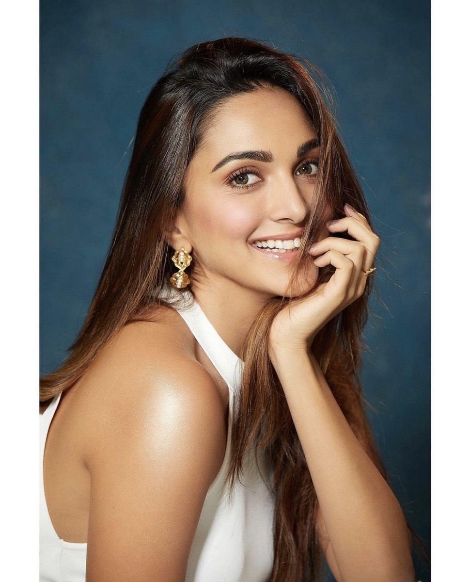 Kiara Advani Beautiful Smile - 1 / 4 photos