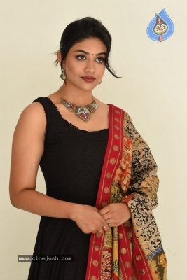 Malavika Satheesan Photos - 13 of 20