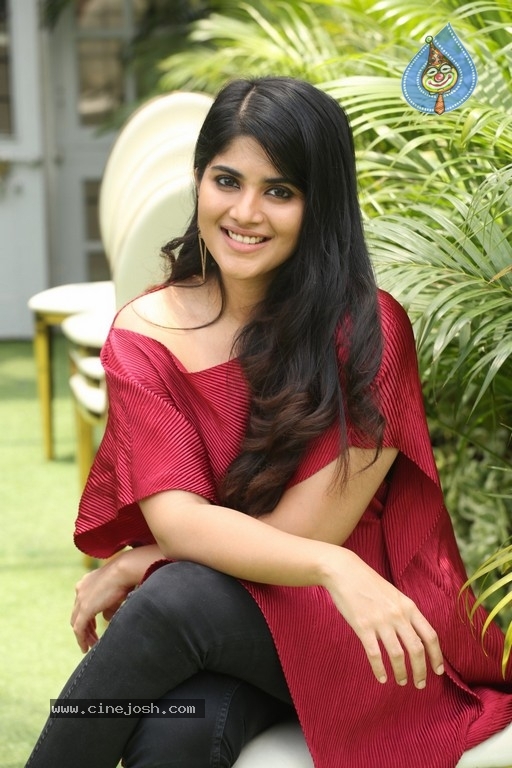 Megha Akash Photos - 2 / 23 photos