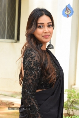 Nivetha Pethuraj Photos - 19 of 29