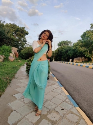 Shraddha Das Photos - 1 of 4