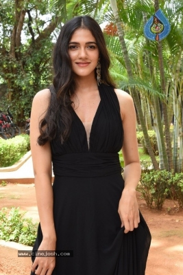 Simran Choudhary Stills - 15 of 24