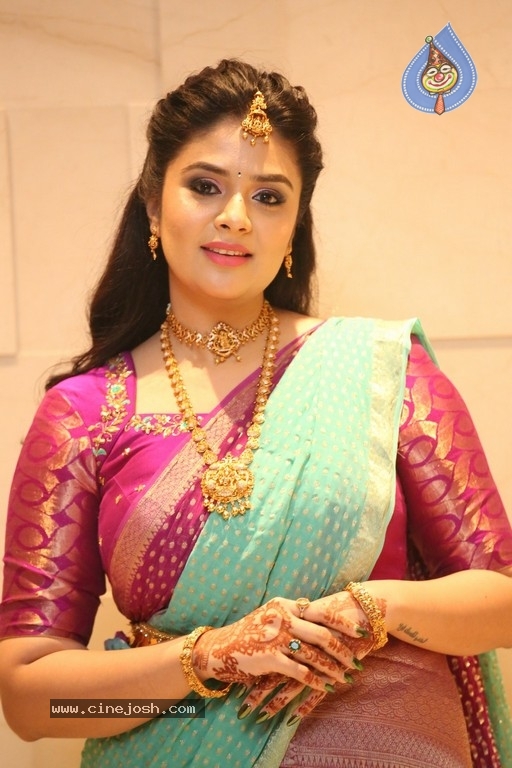 Sreemukhi Photos - 1 / 20 photos