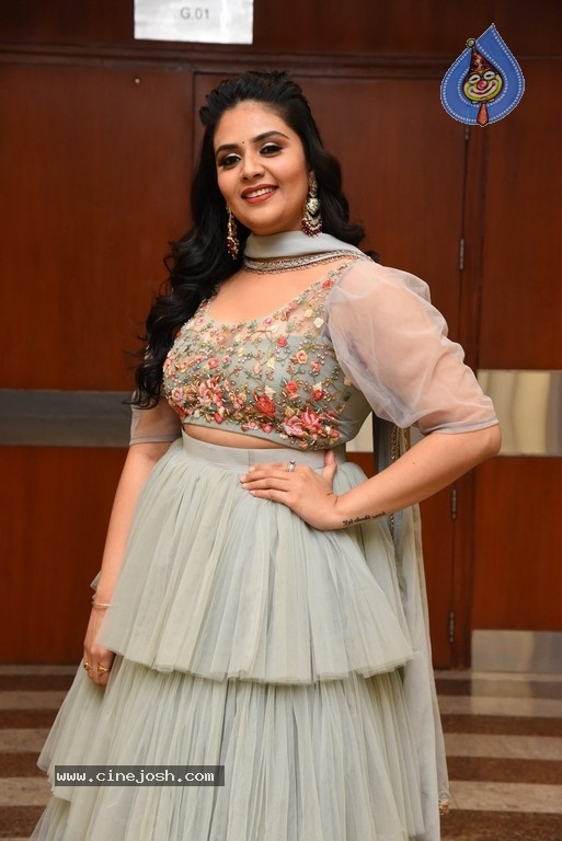 Sreemukhi Photos - 8 / 21 photos