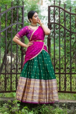 Sreemukhi Photos - 6 of 8