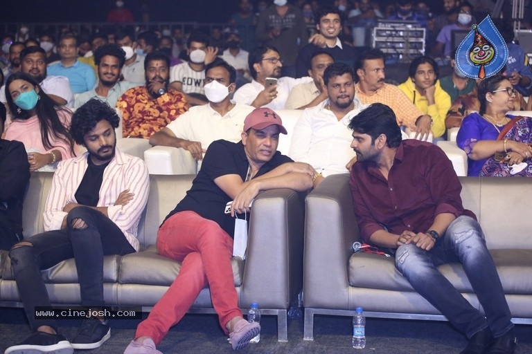 Paagal Pre Release Event  - 17 / 26 photos