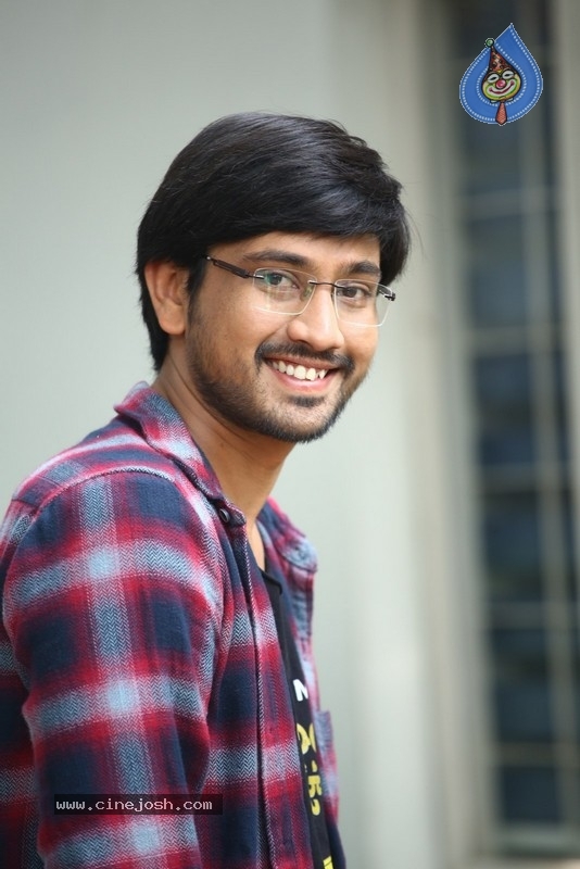 Raj Tarun Interview - 7 / 10 photos