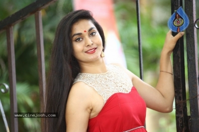 Gnana Priya Photos - 11 of 20