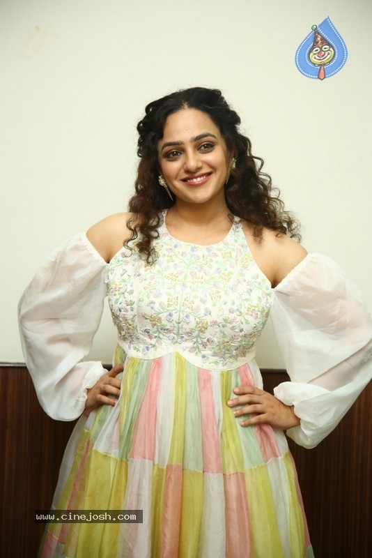 Nithya Menen Photos - 7 / 21 photos