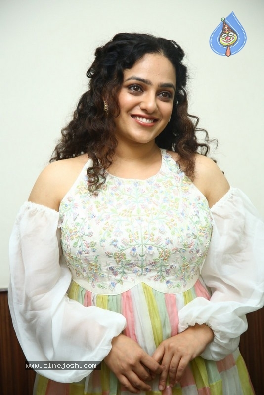 Nithya Menen Photos - 11 / 21 photos