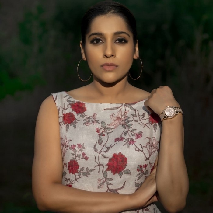 Rashmi Gautam Photos - 4 / 9 photos