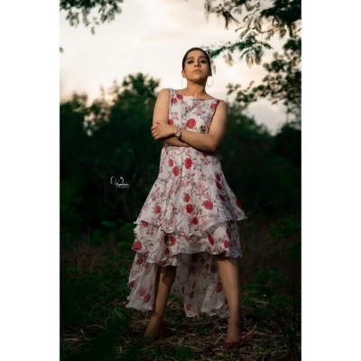 Rashmi Gautam Photos - 3 of 9