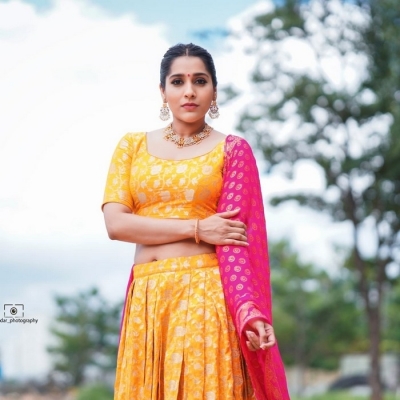 Rashmi Gautam Photos - 10 of 10