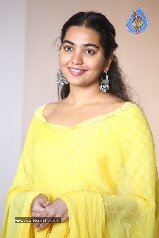 Shivathmika Rajashekar - 9 / 13 photos