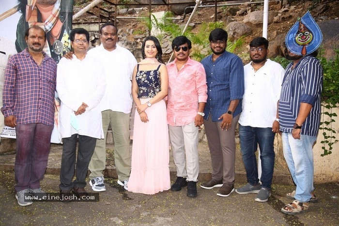 MR. Beggar Movie opening - 3 / 16 photos