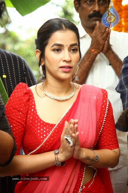 Sasivadane Movie Opening - 7 / 20 photos