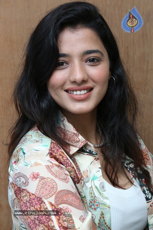 Ketika Sharma Interview Photos - 8 / 21 photos