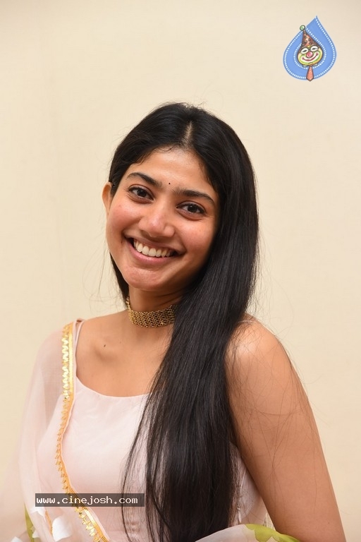 Sai Pallavi Photos - 12 / 18 photos