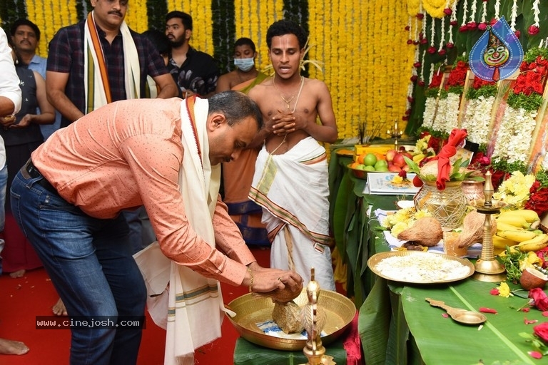 Gopichand New Movie Opening - 18 / 51 photos