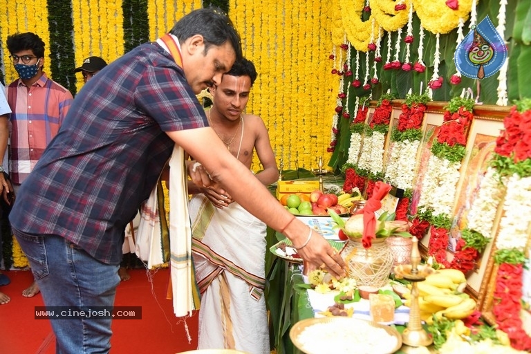 Gopichand New Movie Opening - 44 / 51 photos