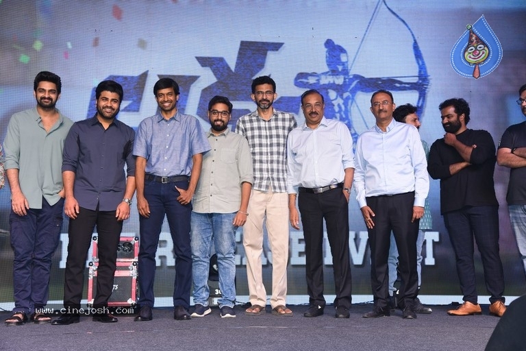 Lakshya Pre Release Event - 17 / 33 photos