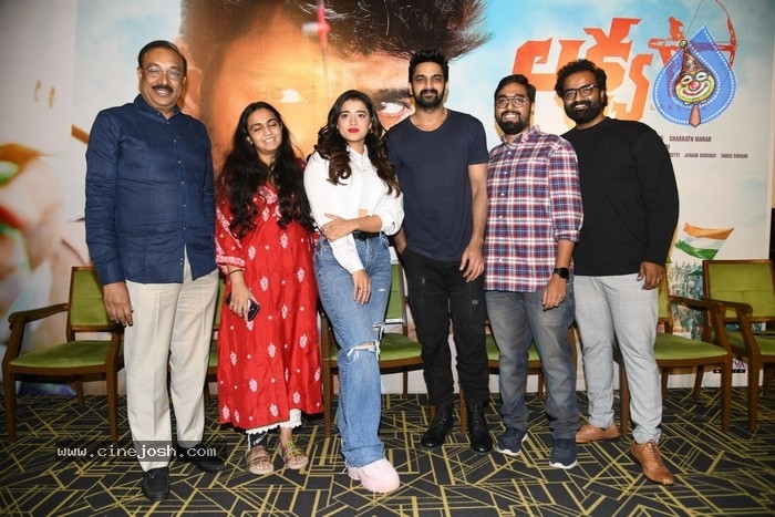 Lakshya Trailer Launch - 18 / 18 photos