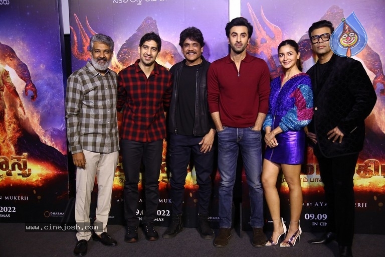 Brahmastra Movie Press Meet - 5 / 33 photos