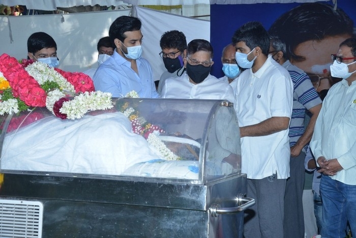 Sirivennela Sitarama Sastry Condolence Photos - 61 / 84 photos