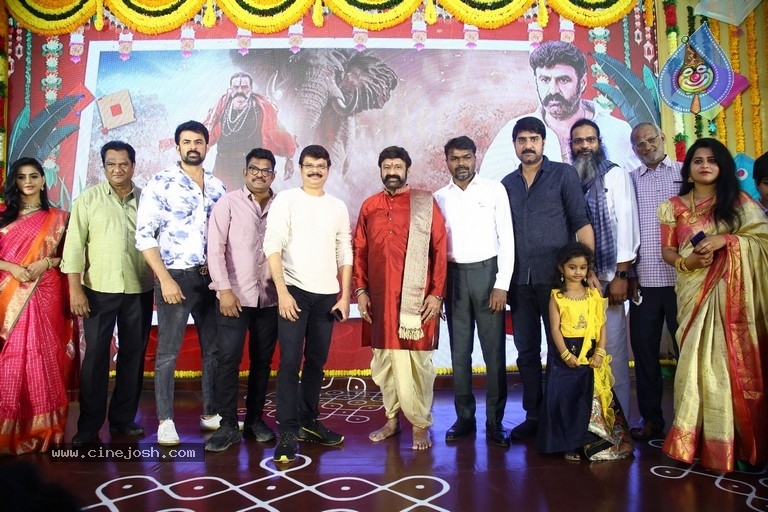 Akhada Movie Success Celebrations - 24 / 40 photos