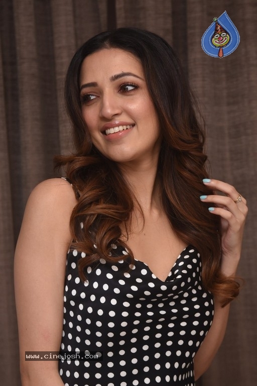 Neha Shetty Interview Photos - 10 / 21 photos