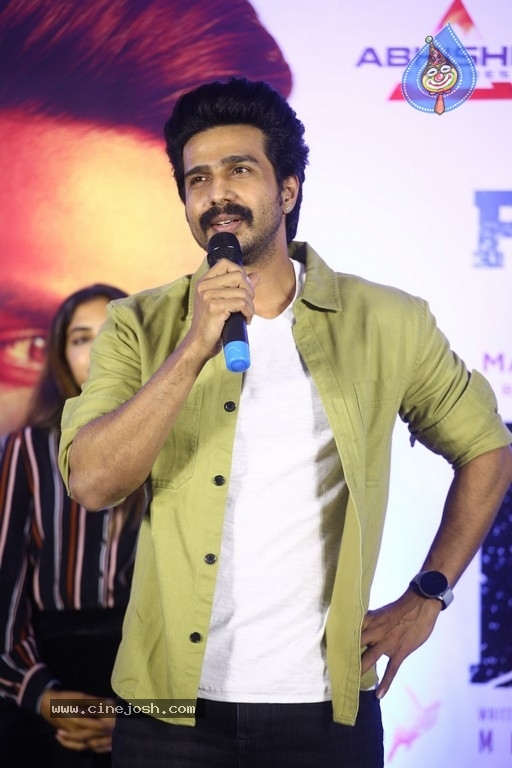 FIR Press Success Meet - 7 / 20 photos