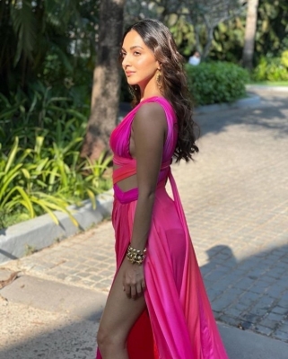 Kiara Advani Photos - 3 of 3